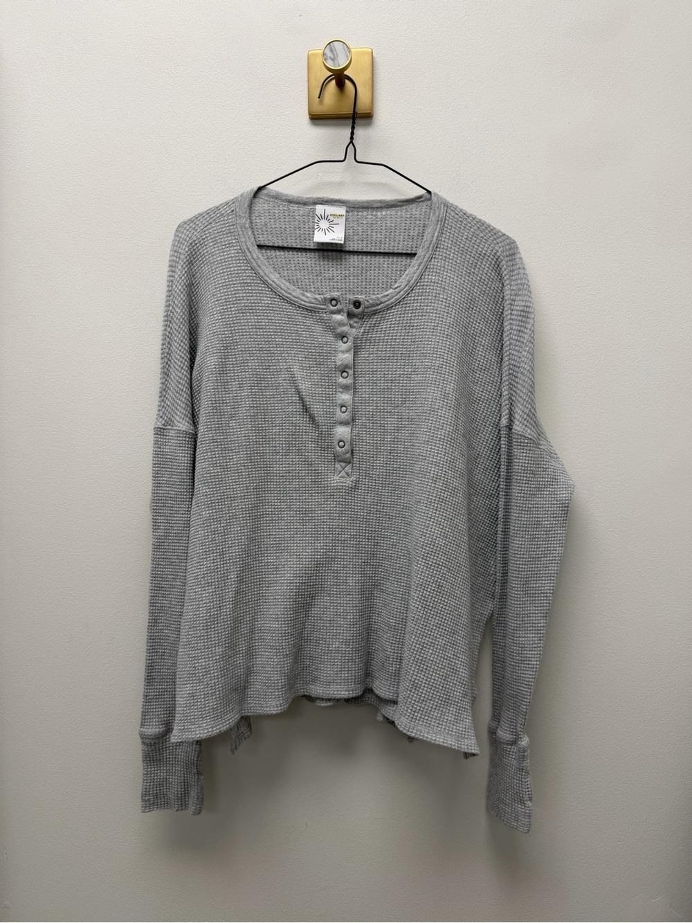 OFFLINE grey waffle henley sz small